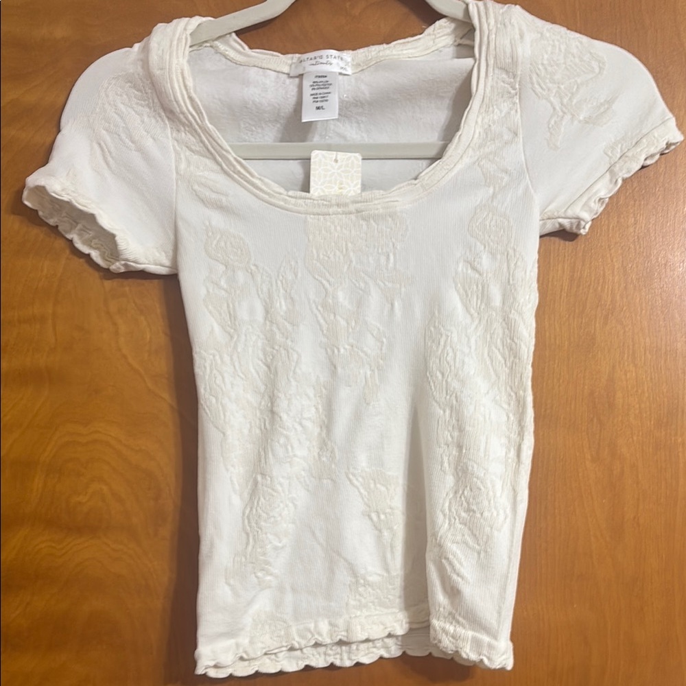 NWT Altar’d State scallop trim cami; size M/L